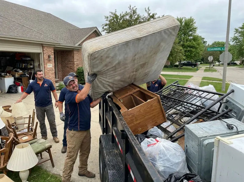 Estate Cleanout in Schaumburg, IL